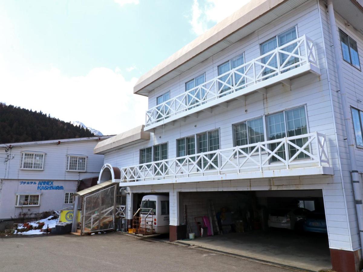 Annex Kashiwaya Hotell Yuzawa  Exteriör bild